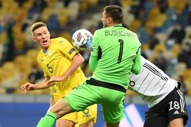 英超夺冠赔率:红军1.57稳固榜首 曼城跌至1赔9