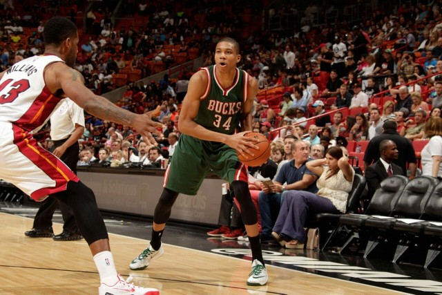 阿莫林：暴风雨总会来！在曼联参加发布会太难了